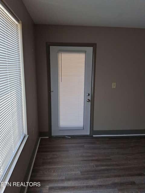 Tiny photo for 1735 Lake Ave #105, Knoxville, TN 37916 (MLS # 1348277)