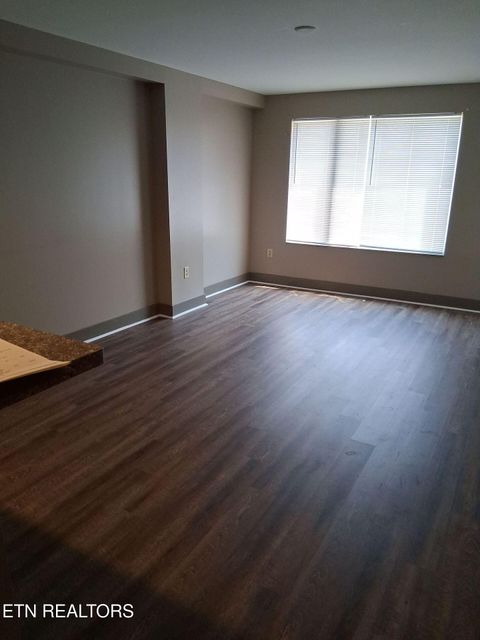 Tiny photo for 1735 Lake Ave #105, Knoxville, TN 37916 (MLS # 1348277)