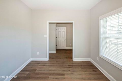 Tiny photo for 8111 Zenith Lane, Powell, TN 37849 (MLS # 1319269)