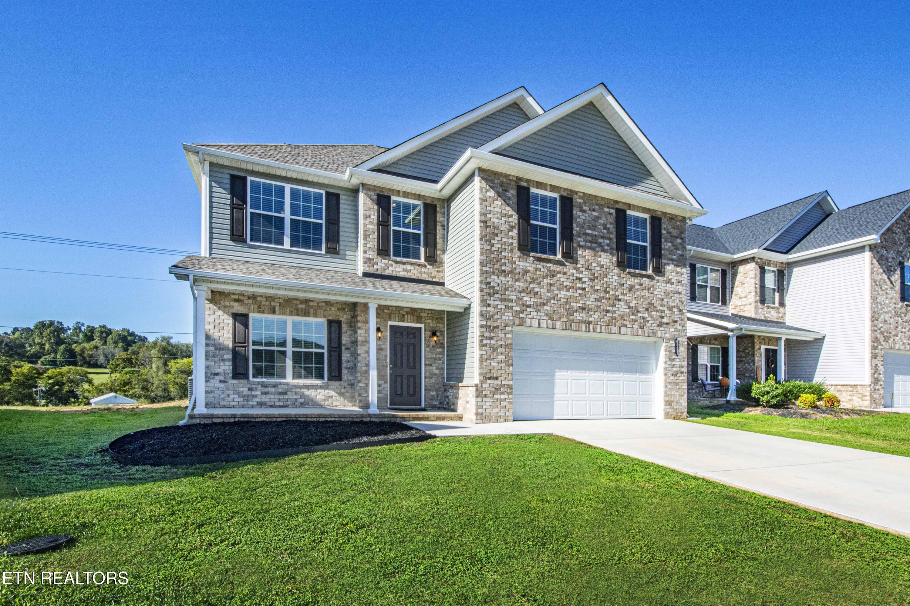 8111 Zenith Lane
