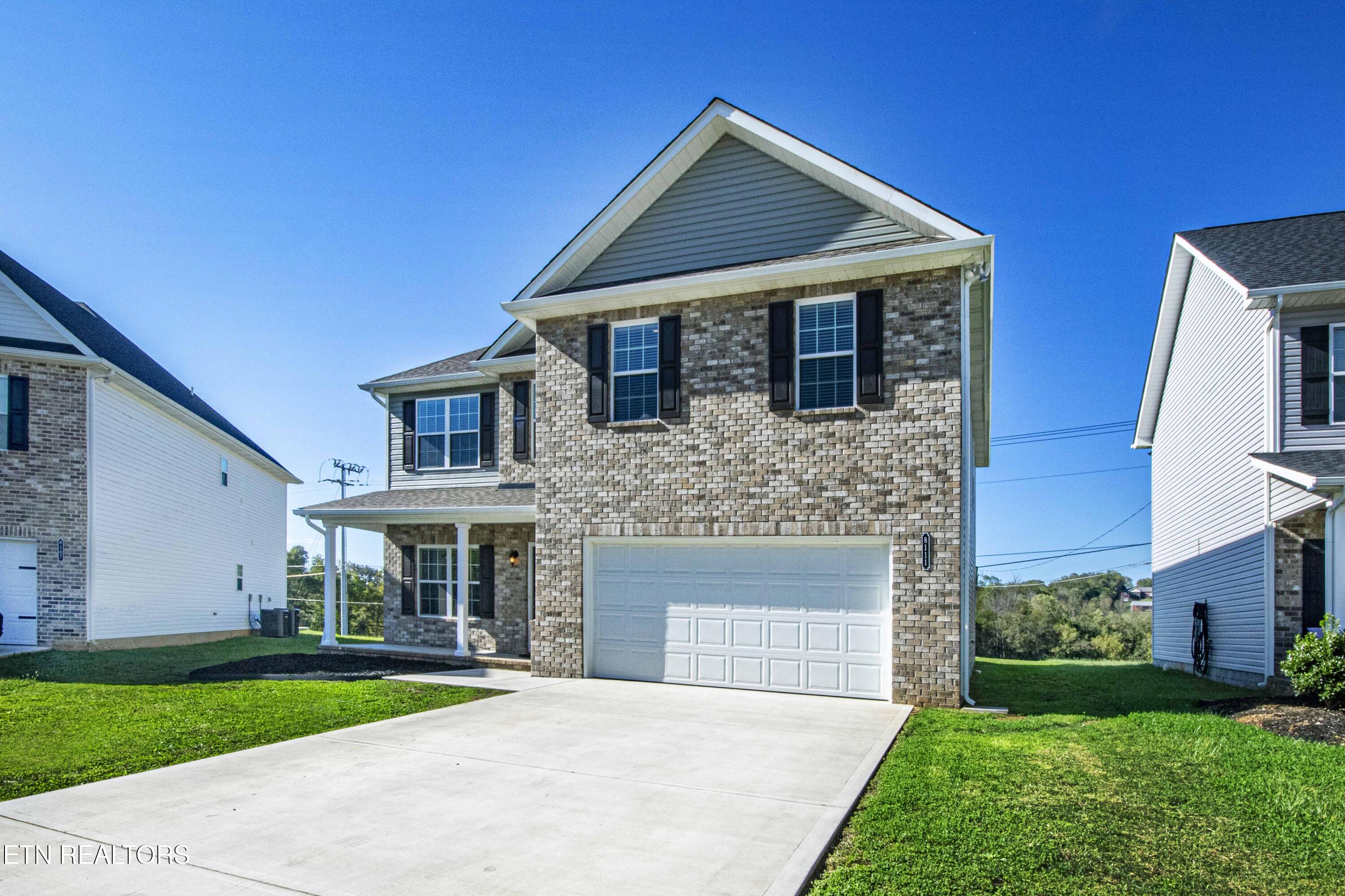 8111 Zenith Lane