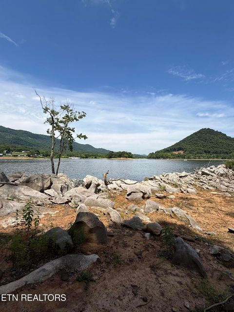 Tiny photo for 00 Walnut Bend Drive #27R, Whitesburg, TN 37891 (MLS # 1342905)