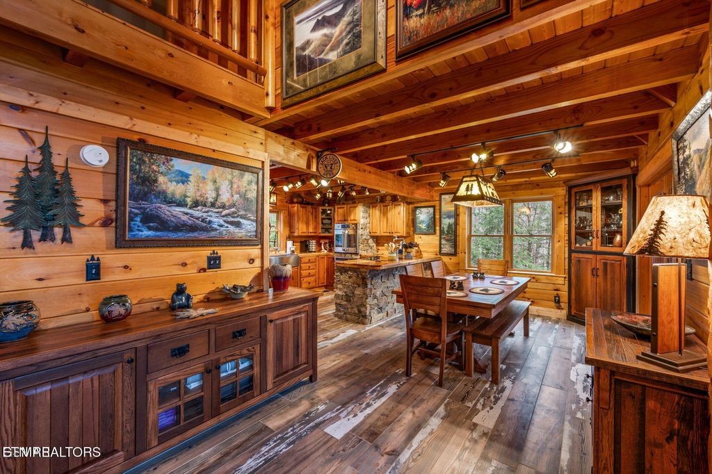 Photo of 1903 Waters End Rd, Walland, TN 37886 (MLS # 1325994)