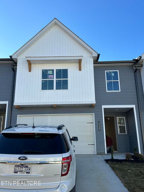 1733 Lateglow Way Knoxville TN 37931