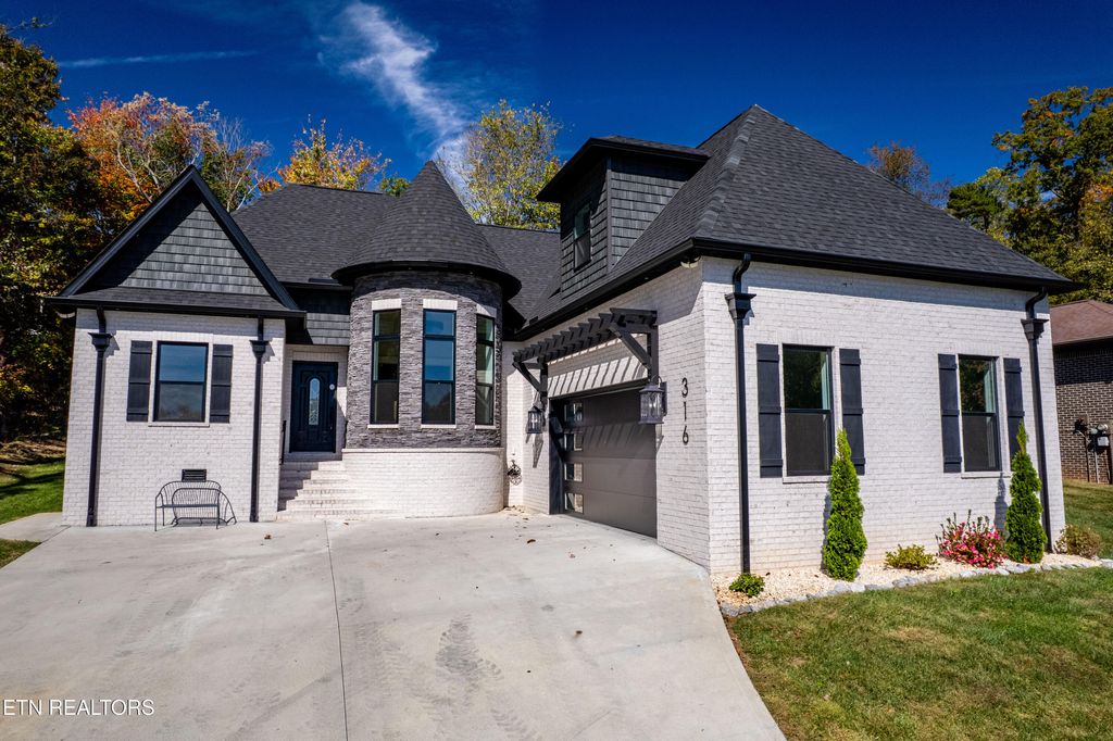 Photo of 316 Ootsima Lane, Loudon, TN 37774 (MLS # 1319223)