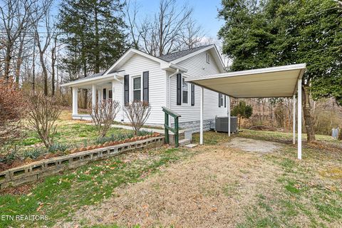 Tiny photo for 353 Lee Rd, Clinton, TN 37716 (MLS # 1330183)