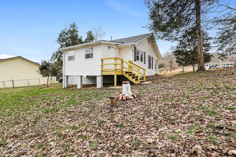 Tiny photo for 353 Lee Rd, Clinton, TN 37716 (MLS # 1330183)