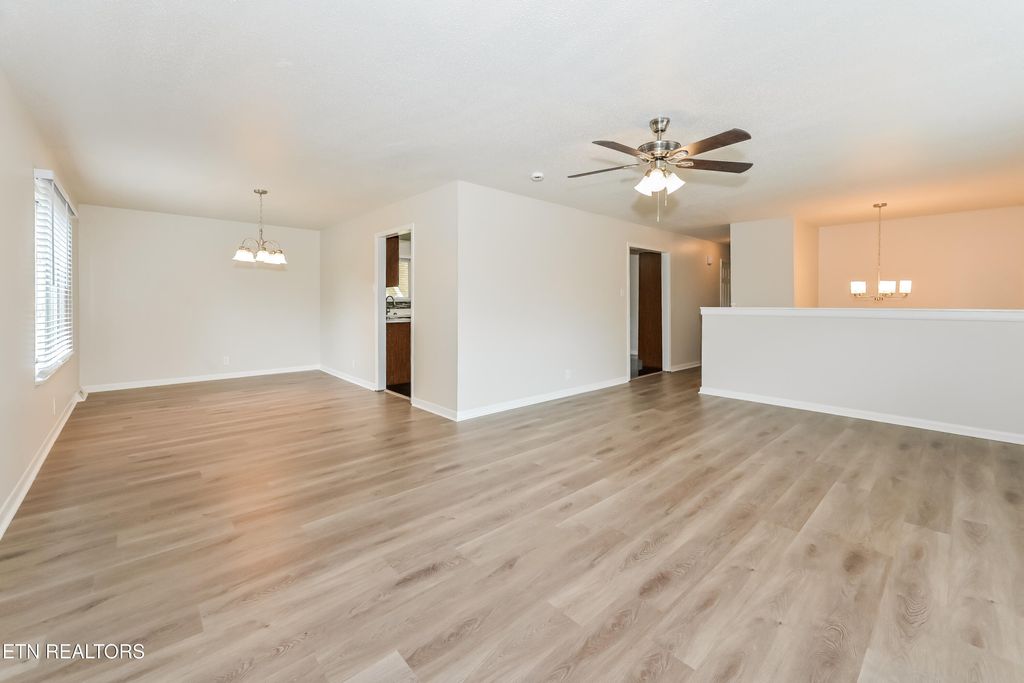 Photo of 5021 Ridgemont Drive, Knoxville, TN 37918 (MLS # 1320891)