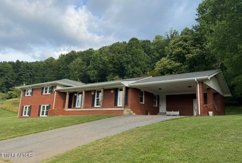 Tiny photo for 115 Red Oak Lane, New Tazewell, TN 37825 (MLS # 1360223)
