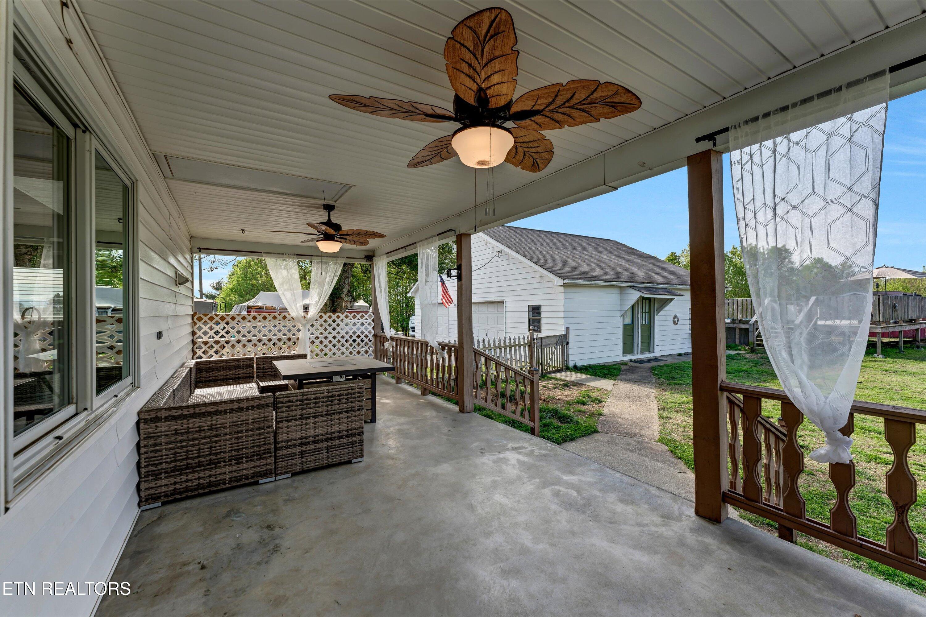1533 Middlesettlements Rd