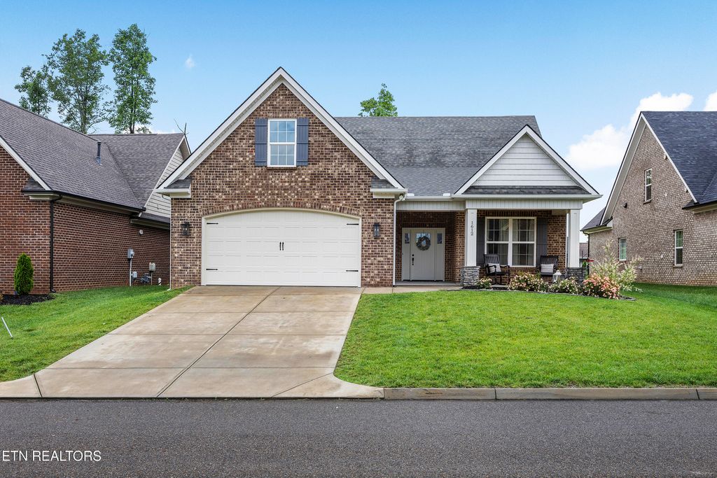Photo of 1612 Sugarfield Lane, Knoxville, TN 37932 (MLS # 1333472)