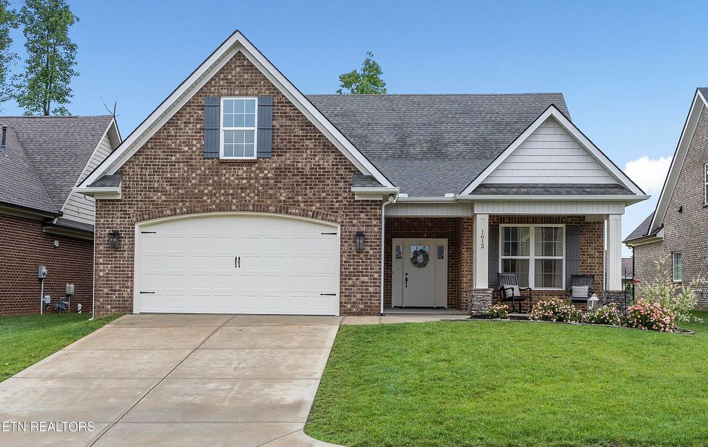 Photo of 1612 Sugarfield Lane, Knoxville, TN 37932 (MLS # 1333472)