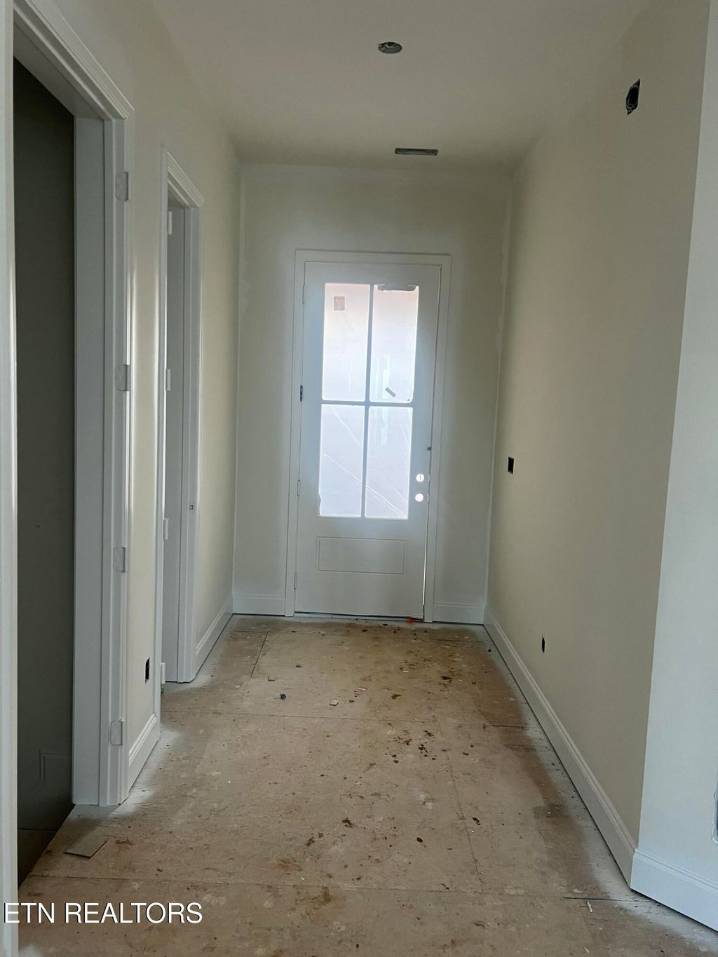 Photo of 222 Limelight Lane, Lenoir City, TN 37772 (MLS # 1324253)