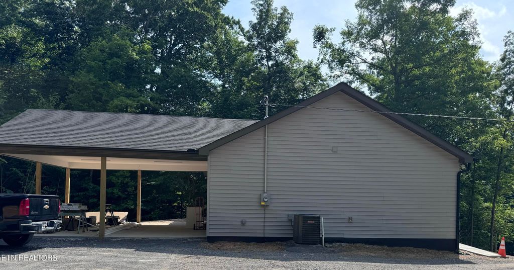 Photo of 132 Lynn Drive, Maynardville, TN 37807 (MLS # 1269032)