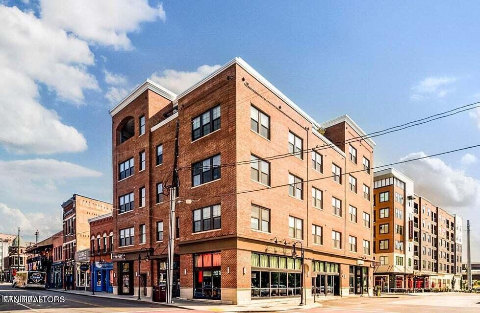 Photo of 115 Willow Ave #201, Knoxville, TN 37915 (MLS # 1246975)