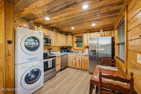 Tiny photo for 322 Mystical Creek Way, Cosby, TN 37722 (MLS # 1355401)