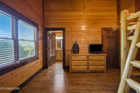 Tiny photo for 322 Mystical Creek Way, Cosby, TN 37722 (MLS # 1355401)