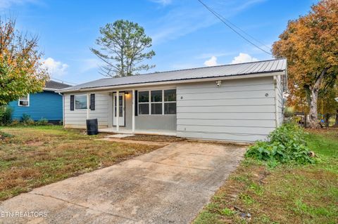 1216 Spring St Philadelphia TN 37846