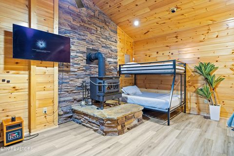 Tiny photo for 2619 Bear Crossing Way, Sevierville, TN 37862 (MLS # 1324766)