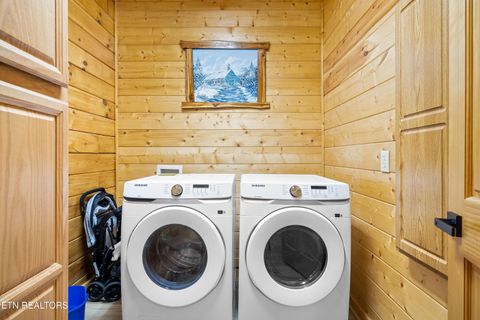 Tiny photo for 2619 Bear Crossing Way, Sevierville, TN 37862 (MLS # 1324766)