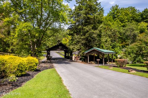 Tiny photo for 2619 Bear Crossing Way, Sevierville, TN 37862 (MLS # 1324766)