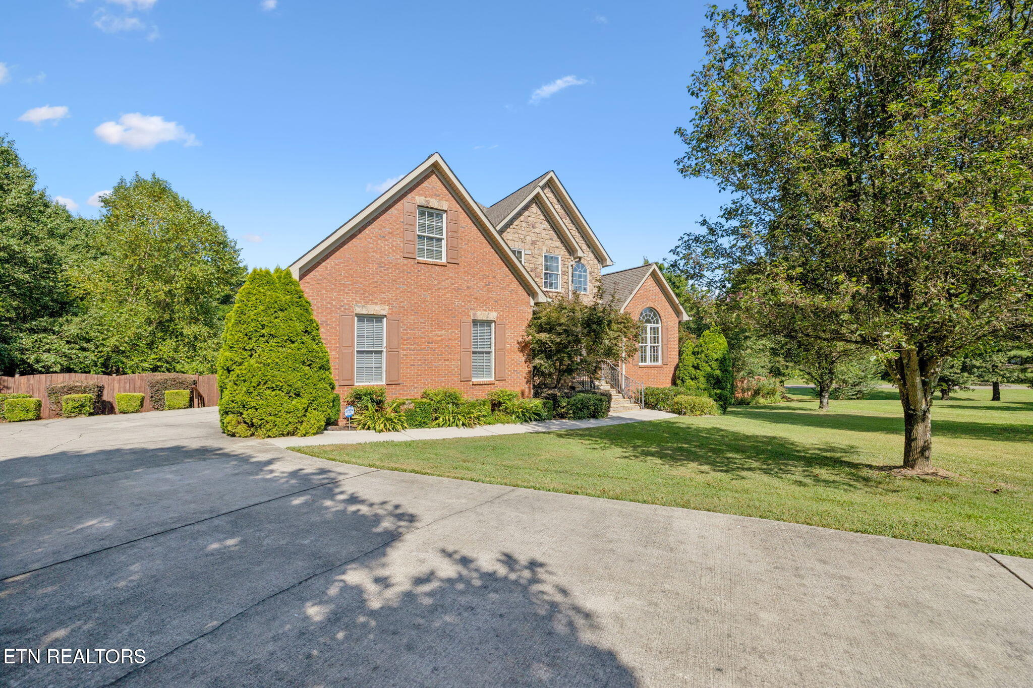4537 Planters Ridge Drive