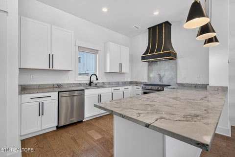 Tiny photo for 900 Phillips Ave #103, Knoxville, TN 37920 (MLS # 1357201)