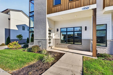 Tiny photo for 900 Phillips Ave #103, Knoxville, TN 37920 (MLS # 1357201)
