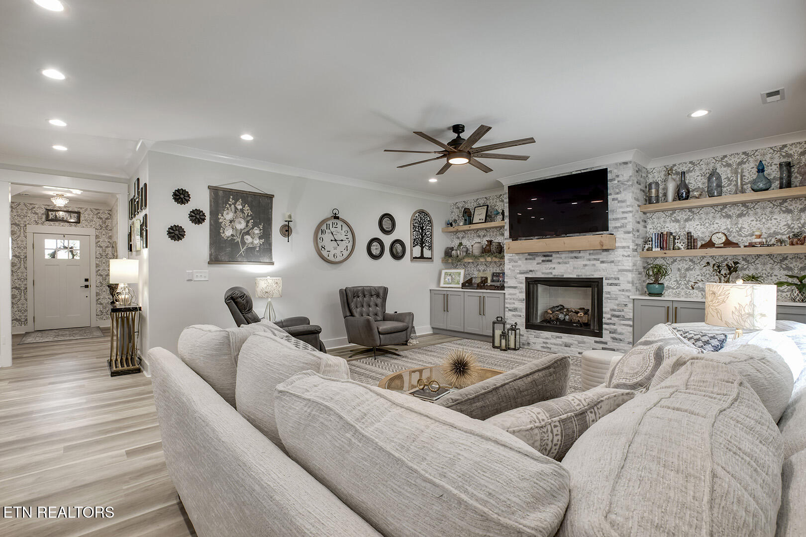 Loudon, Tennessee 37774, United States, 3 Bedrooms Bedrooms, ,3 BathroomsBathrooms,Residential,Active,168051