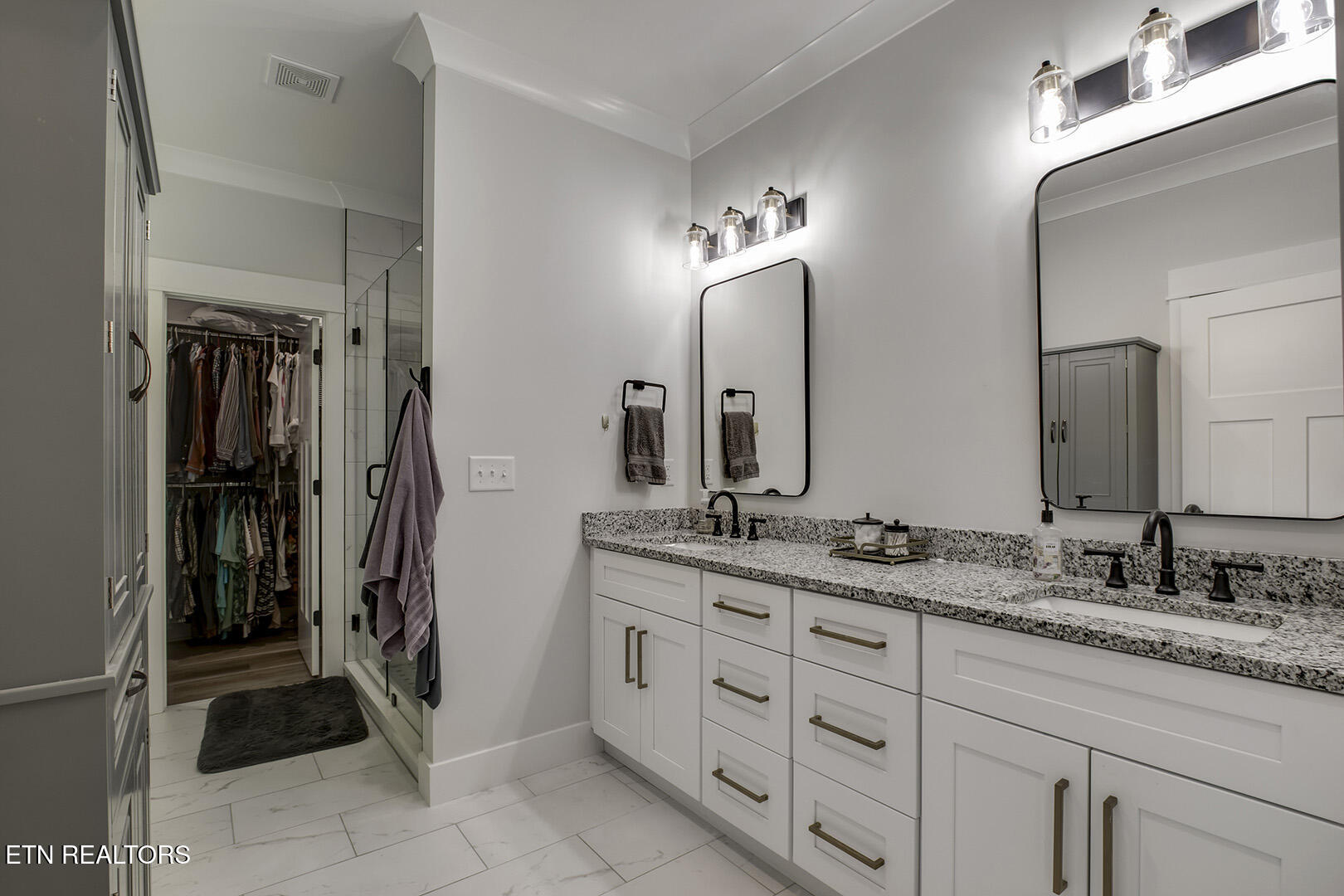 Loudon, Tennessee 37774, United States, 3 Bedrooms Bedrooms, ,3 BathroomsBathrooms,Residential,Active,168051