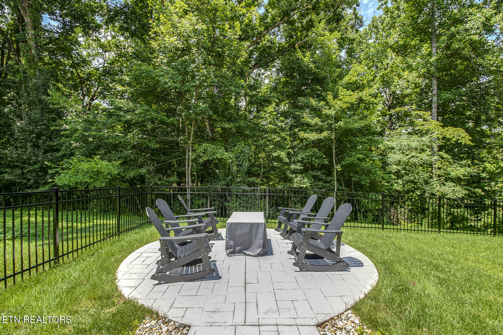 Loudon, Tennessee 37774, United States, 3 Bedrooms Bedrooms, ,3 BathroomsBathrooms,Residential,Active,168051