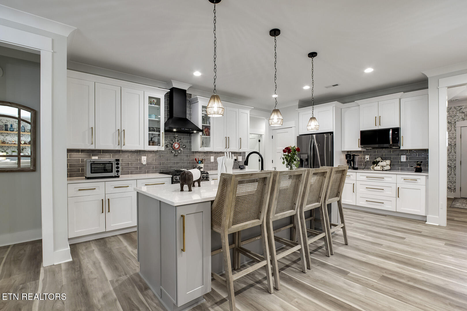 Loudon, Tennessee 37774, United States, 3 Bedrooms Bedrooms, ,3 BathroomsBathrooms,Residential,Active,168051