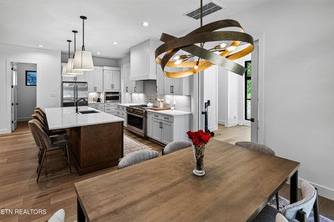 Tiny photo for 2360 W Gallaher Ferry Rd, Knoxville, TN 37932 (MLS # 1354772)