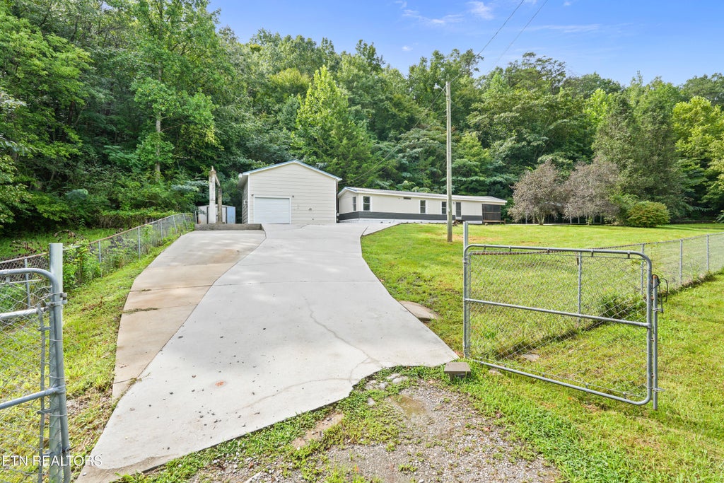 Photo of 7530 Dodson Rd, Knoxville, TN 37920 (MLS # 1352701)