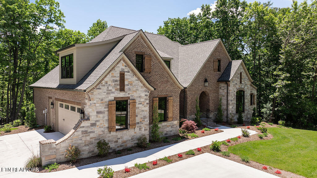 268 Stonehenge Drive