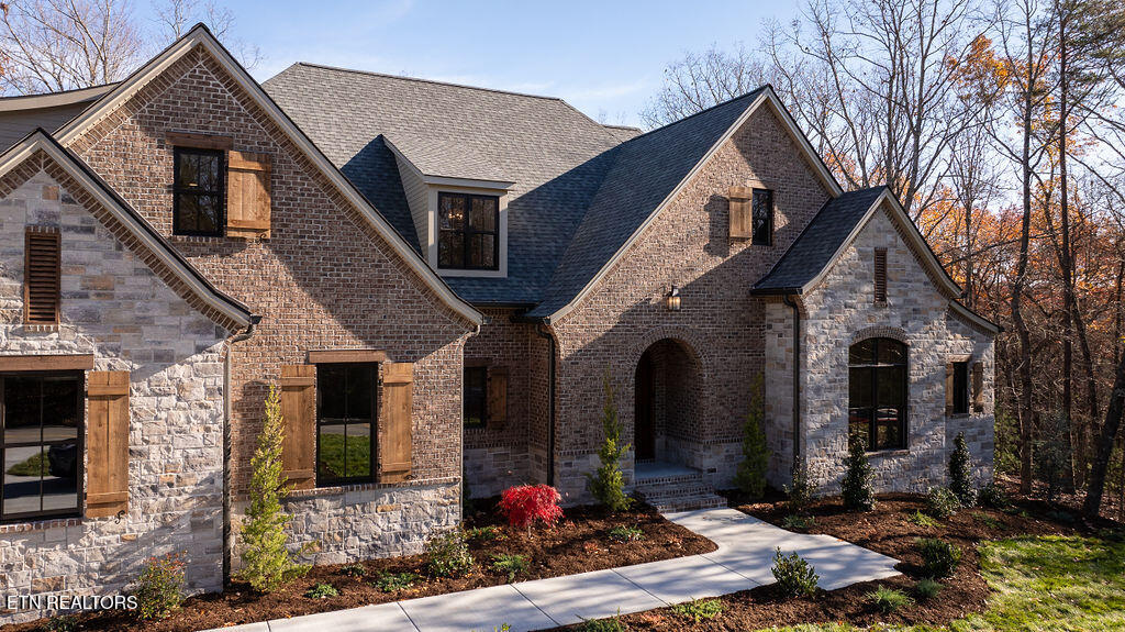 268 Stonehenge Drive