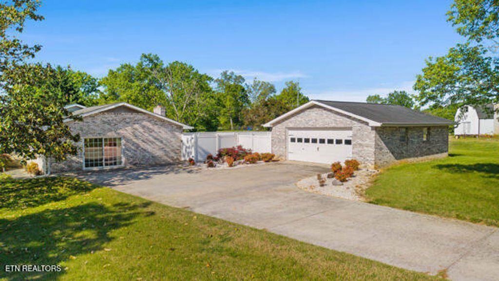 Photo of 5208 John Hall Rd, Knoxville, TN 37920 (MLS # 1337847)