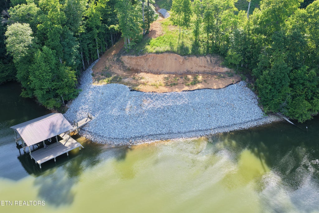 Photo of 175 Tanasi Tr, Kingston, TN 37763 (MLS # 1343671)