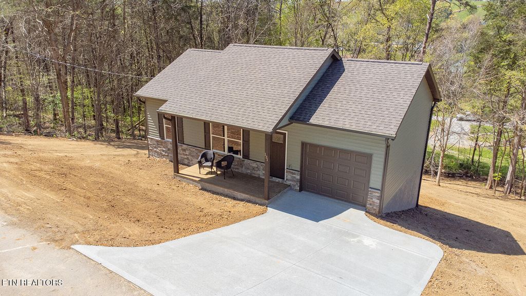 Photo of 131 Lynn Drive, Maynardville, TN 37807 (MLS # 1298189)