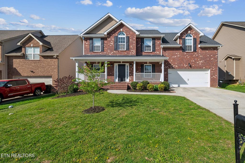 Photo of 1719 Yearling Rd, Knoxville, TN 37932 (MLS # 1331603)