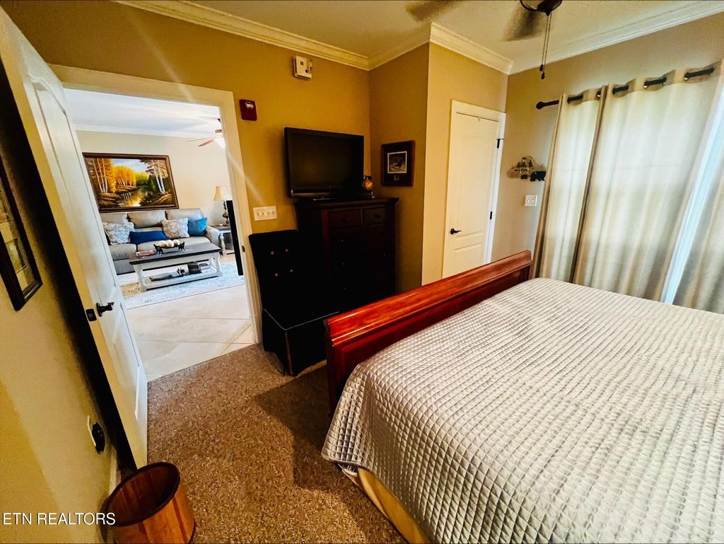 Photo of 110 Bon Air Drive #1021, Gatlinburg, TN 37738 (MLS # 1310100)