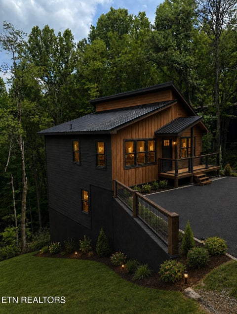 Photo of 2670 Grassy Branch Loop, Sevierville, TN 37876 (MLS # 1347057)
