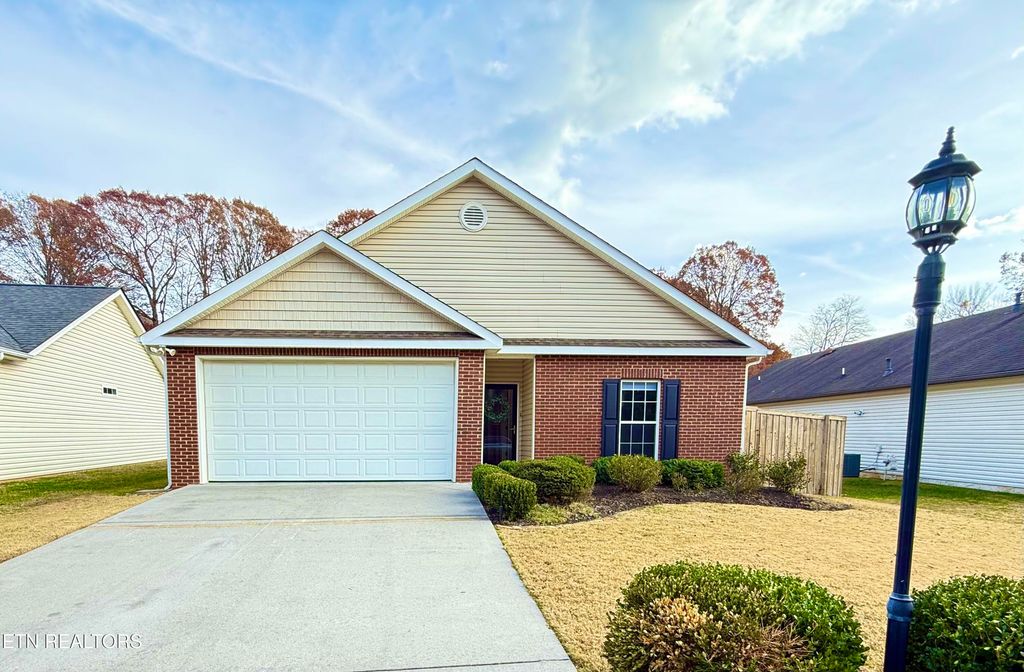 Photo of 10812 Meriwether Lane, Knoxville, TN 37934 (MLS # 1322564)