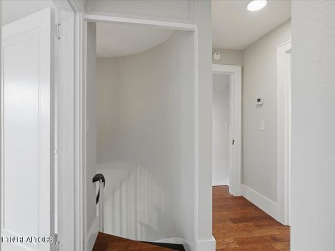 Tiny photo for 814 E Jefferson St, Jefferson City, TN 37760 (MLS # 1343108)