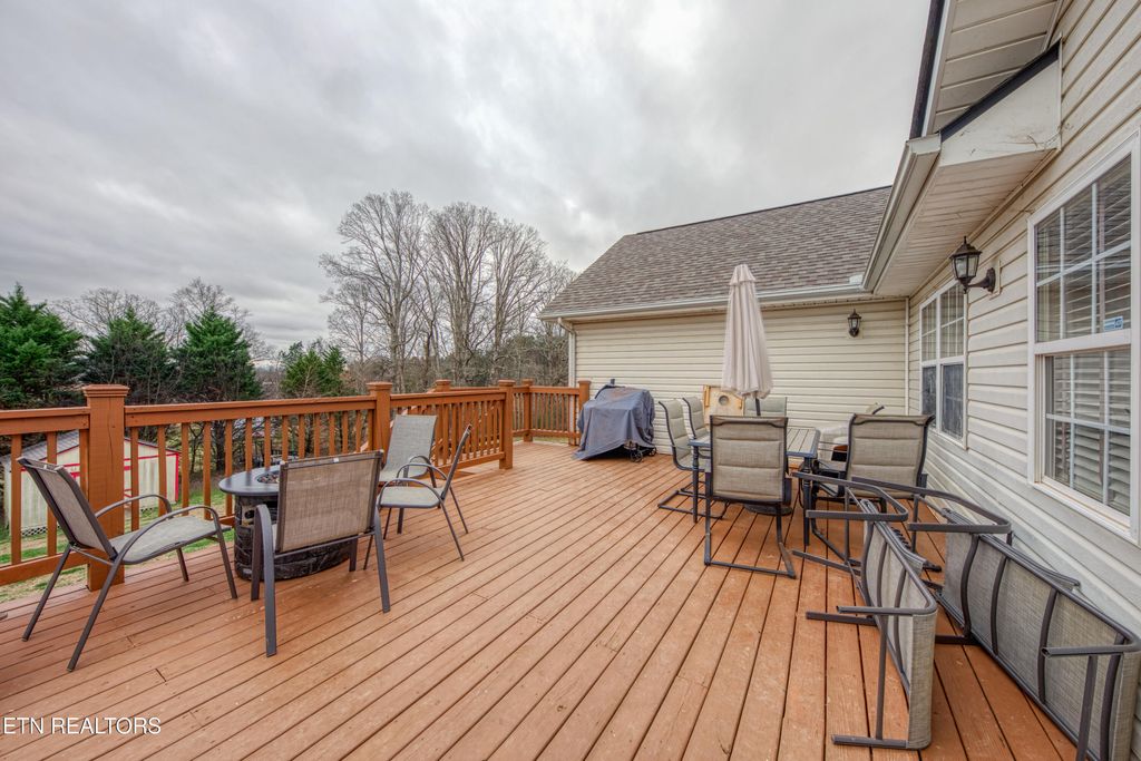 Photo of 121 Uphill Drive, Madisonville, TN 37354 (MLS # 1325857)