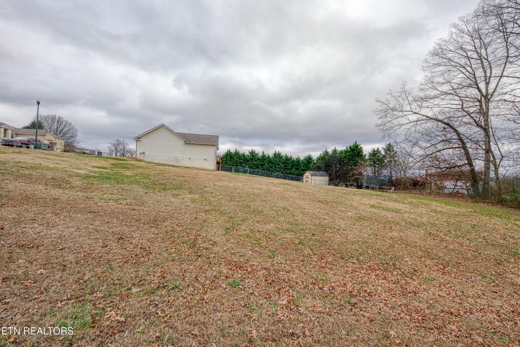Photo of 121 Uphill Drive, Madisonville, TN 37354 (MLS # 1325857)