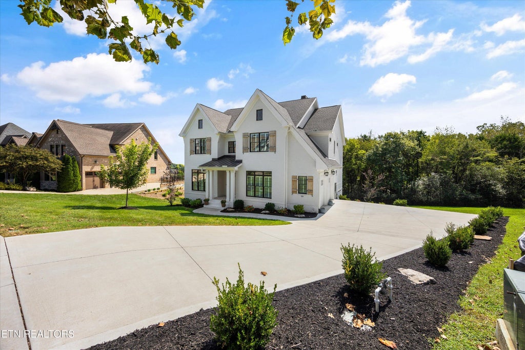 Photo of 533 Lone Willow Drive, Knoxville, TN 37934 (MLS # 1357194)
