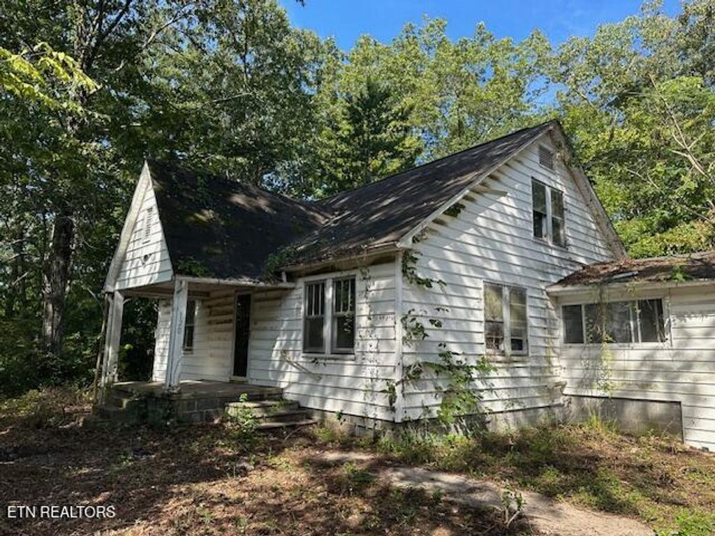 Photo of 120 Laurel Hollow Rd, Clinton, TN 37716 (MLS # 1314436)