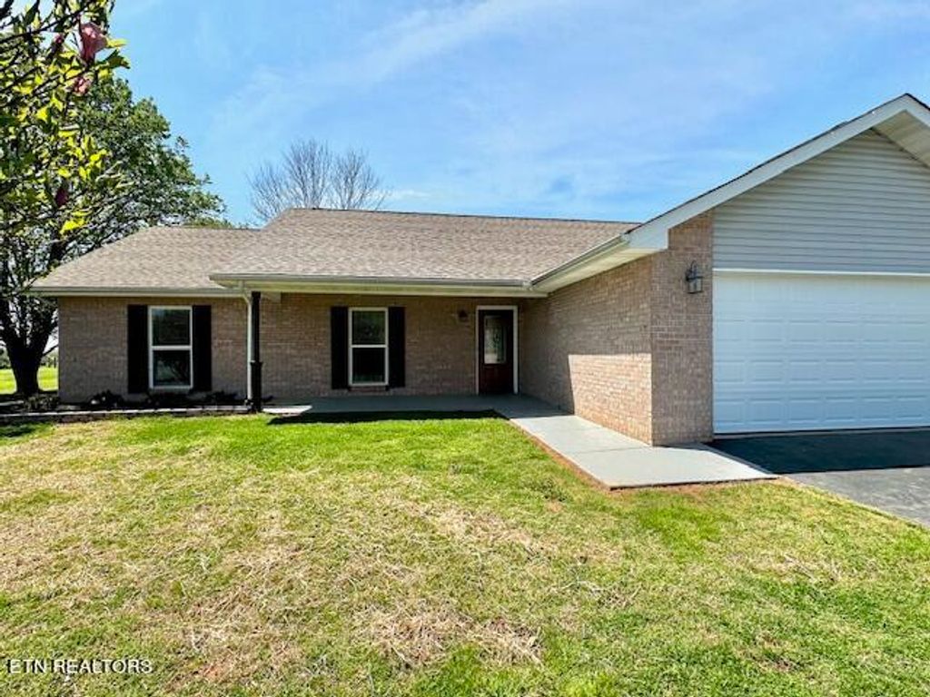 Photo of 181 Franklin Estates Lane, Greenback, TN 37742 (MLS # 1277649)