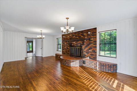 Tiny photo for 924 E Madison Ave, Athens, TN 37303 (MLS # 1342072)